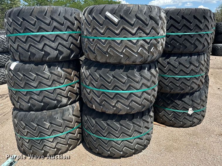 image for item MU9878 Approximately 459 Alliance 620/40R22.5 tires