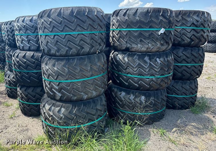 image for item MU9878 Approximately 459 Alliance 620/40R22.5 tires