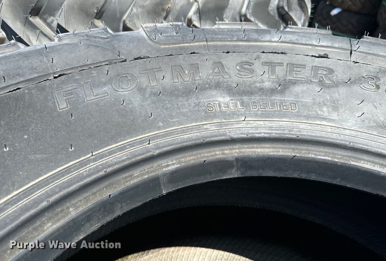 image for item MU9879 Approximately 66 Alliance 381 Flotmaster 620/55R26.5 tires