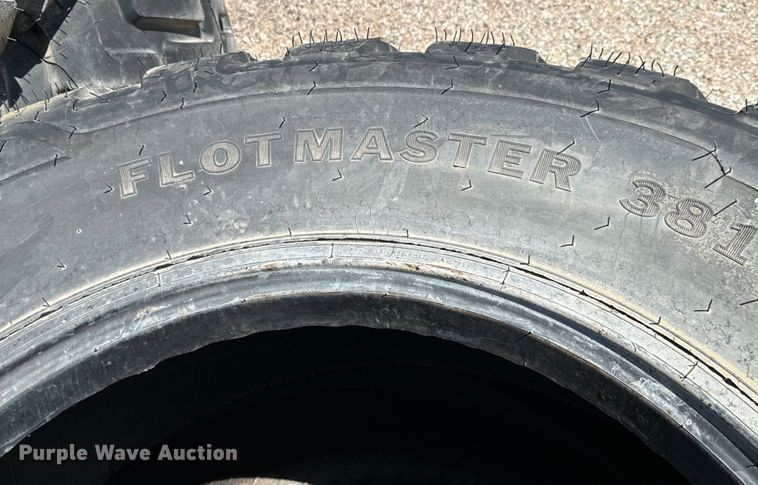 image for item MU9880 Approximately 109 Alliance 710/50R26.5 tires