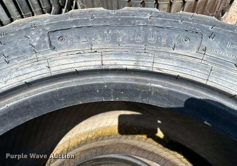 image for item MU9881 (57) Alliance Floatation 328 500/45-22.5 tires