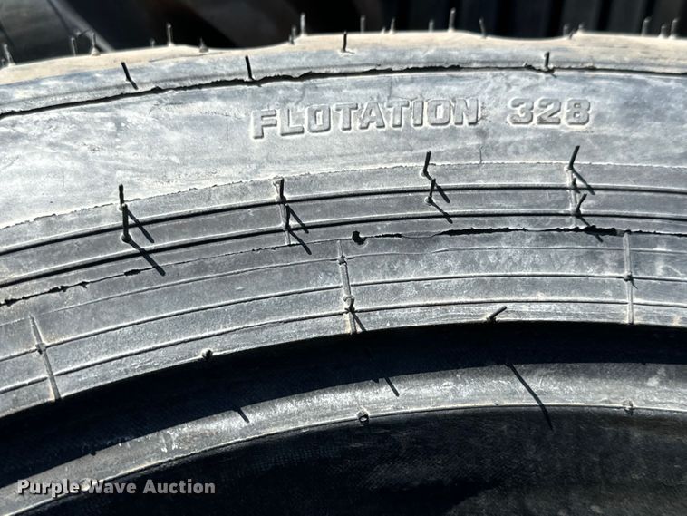 image for item MU9881 (57) Alliance Floatation 328 500/45-22.5 tires