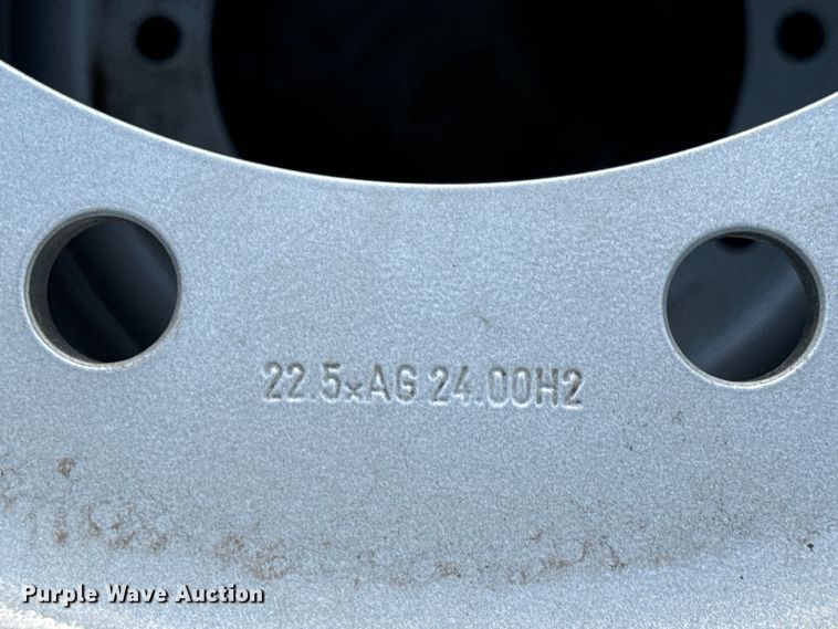 image for item MU9882 (48) Jantsa 22.5xAG24.00H2 wheels