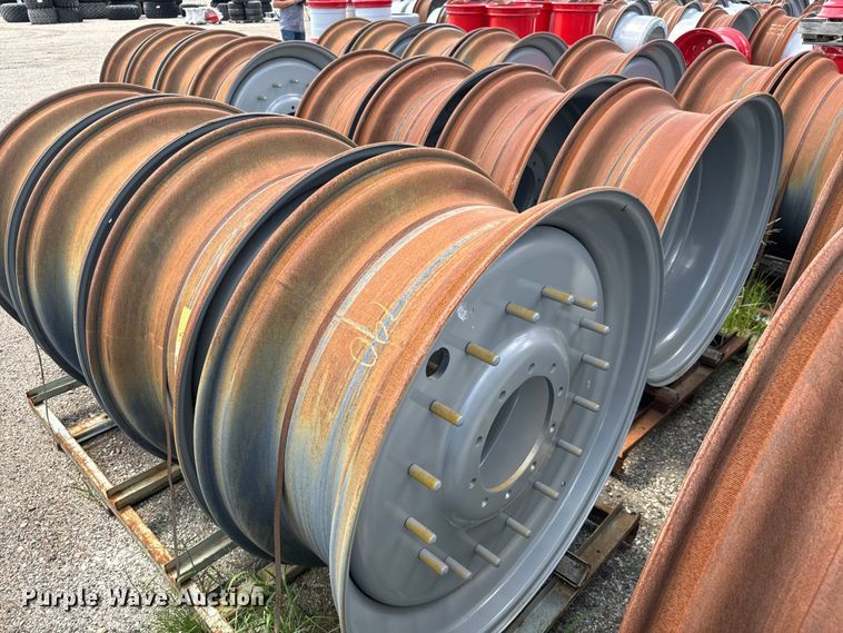 image for item MU9884 (43) Titan 42xDD16 combine wheels