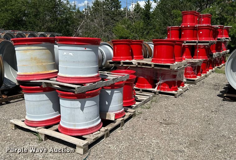 image for item MU9885 Approximately 104 22.5xAG20 wheels