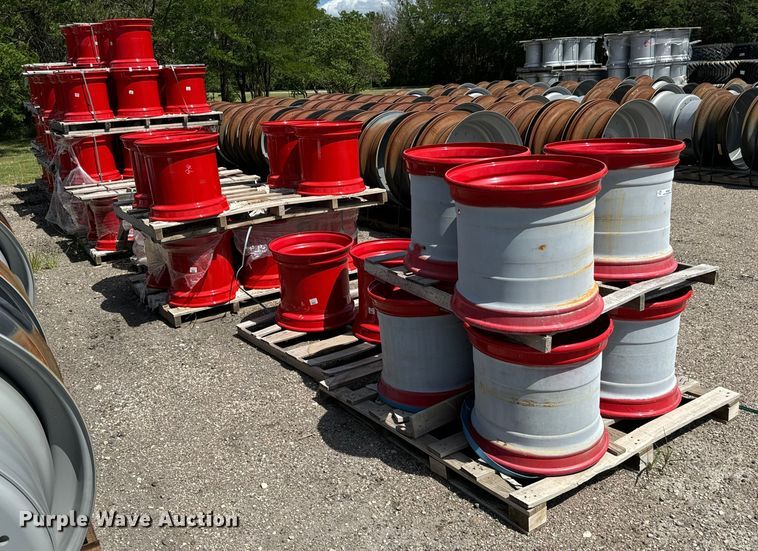 image for item MU9885 Approximately 104 22.5xAG20 wheels