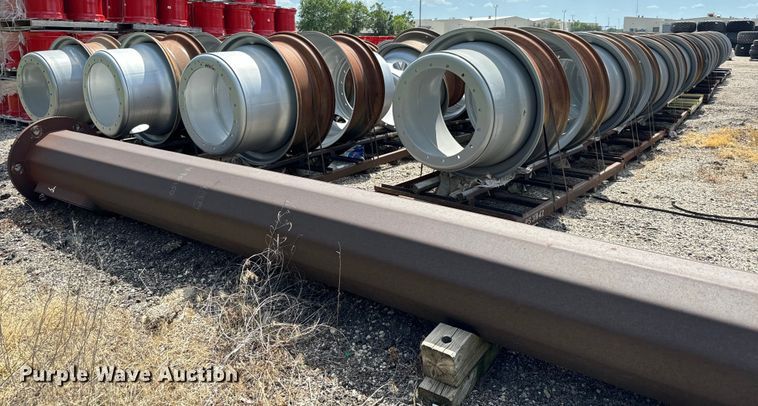 image for item MU9886 Approximately 64 Titan 42xDD16 combine wheels