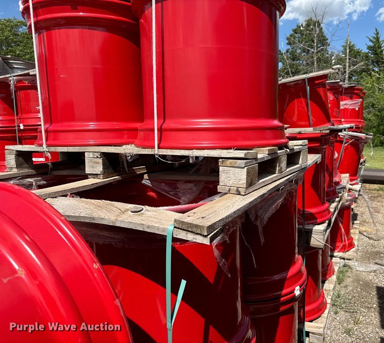 image for item MU9890 Approximately 70 Jantsa 26.5xAG24 wheels