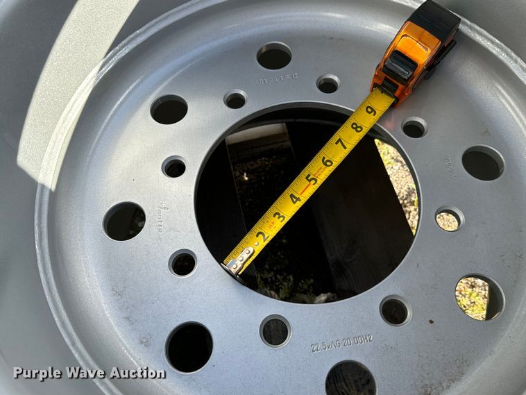 image for item MU9891 Approximately 420 Jantsa 22.5xAG20 wheels