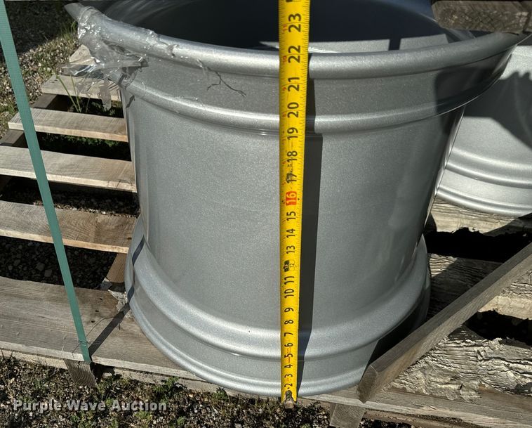 image for item MU9891 Approximately 420 Jantsa 22.5xAG20 wheels