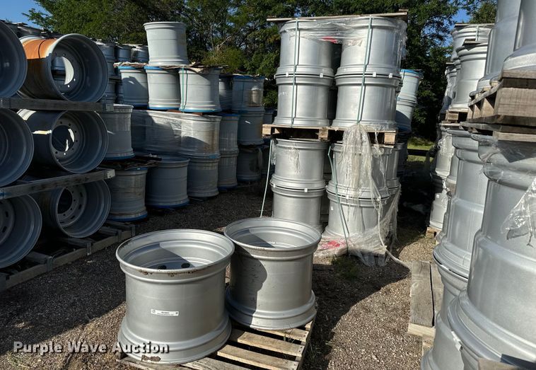 image for item MU9893 Approximately 70 26.5xAG20 wheels