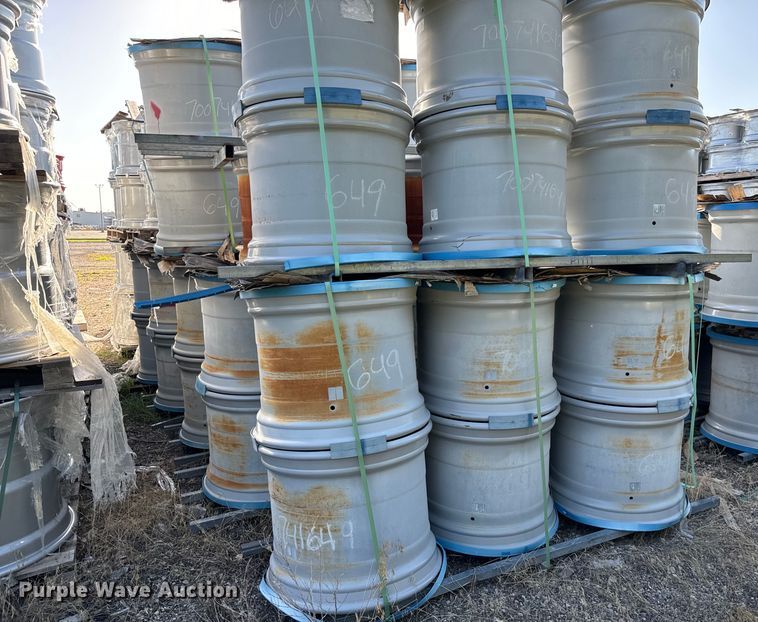 image for item MU9893 Approximately 70 26.5xAG20 wheels