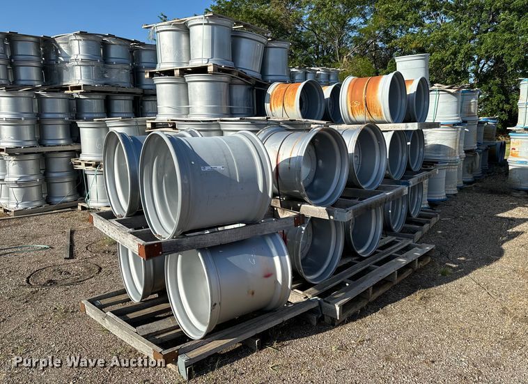 image for item MU9894 Approximately 128 26.5xAG24 wheels