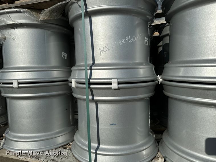 image for item MU9895 Approximately 280 Jantsa 22.5xAG1600H2 wheels