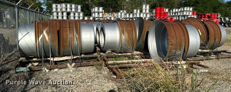 image for item MU9896 Approximately 106 Titan 38xWH18 combine wheels