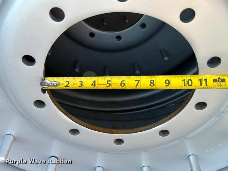 image for item MU9896 Approximately 106 Titan 38xWH18 combine wheels