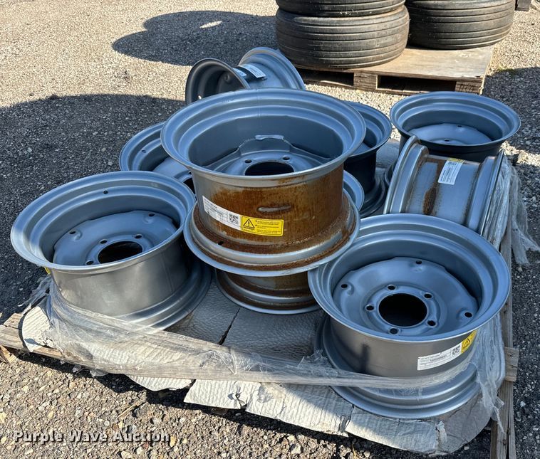 image for item MU9898 (9) Titan 14xKB85 5.5 4.01 0.25U wheels