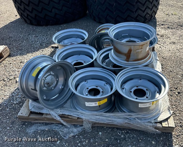 image for item MU9898 (9) Titan 14xKB85 5.5 4.01 0.25U wheels