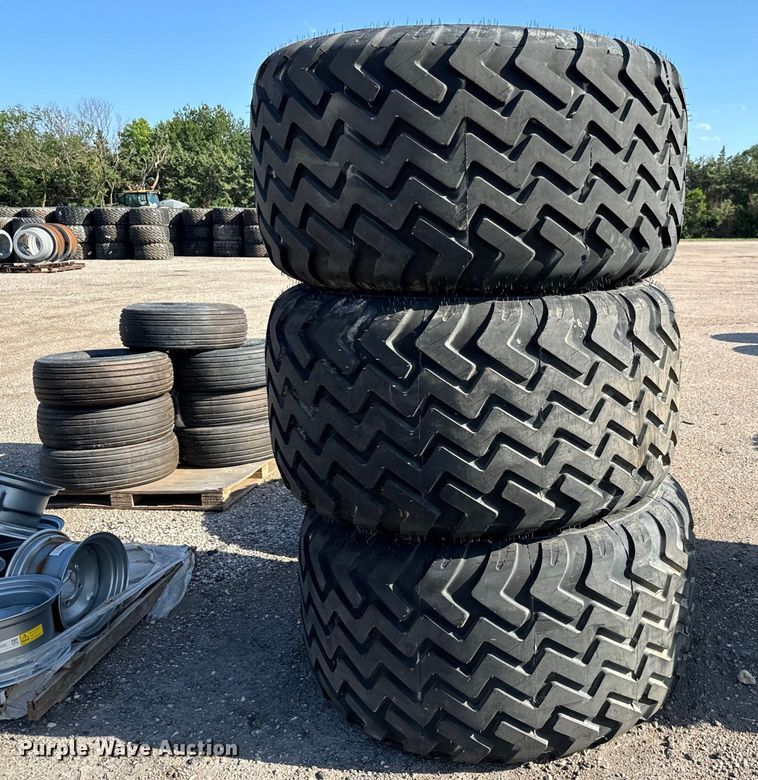 image for item MU9901 (4) Alliance Flotmaster 381 710/50R26.5 IMP tires and wheels