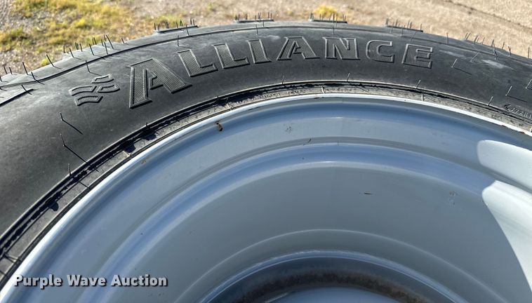 image for item MU9901 (4) Alliance Flotmaster 381 710/50R26.5 IMP tires and wheels