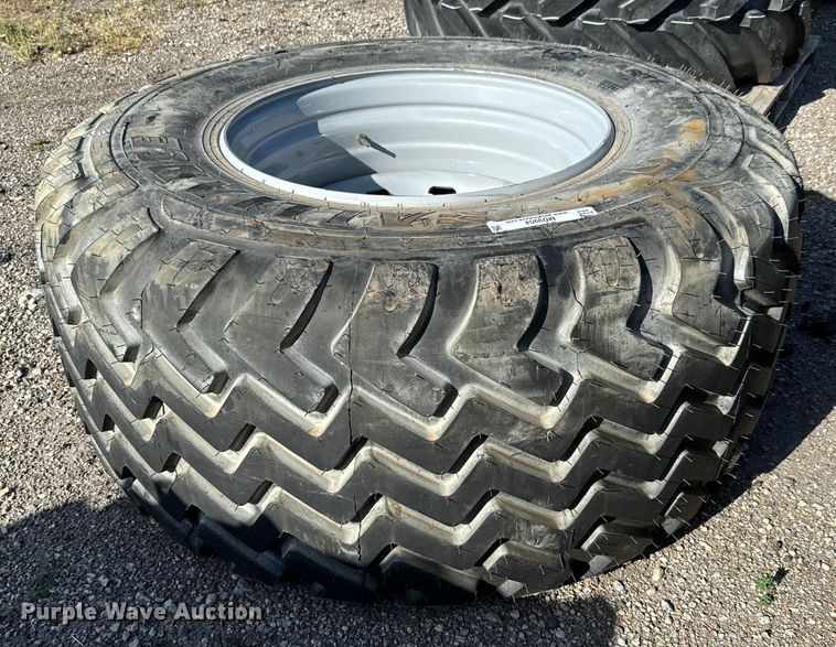 image for item MU9904 Alliance  620/55R26.5 Flotmaster 381 tire and wheel