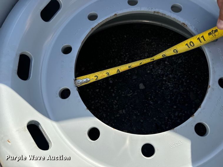 image for item MU9904 Alliance  620/55R26.5 Flotmaster 381 tire and wheel