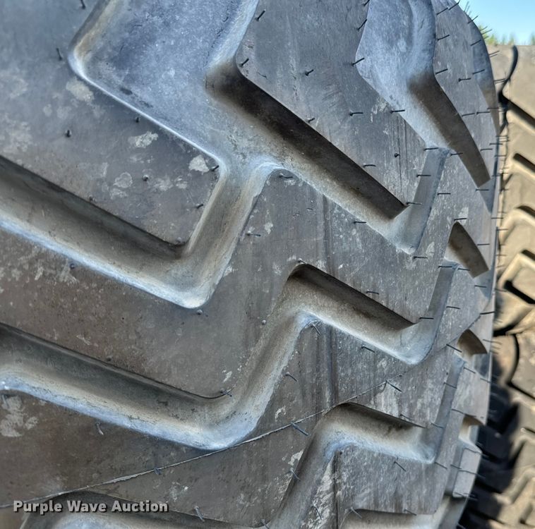 image for item MU9907 (4) Alliance 620/40R22.5 IMP tires and wheels