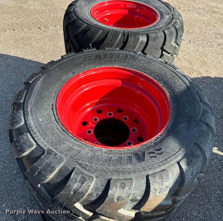 image for item MU9907 (4) Alliance 620/40R22.5 IMP tires and wheels