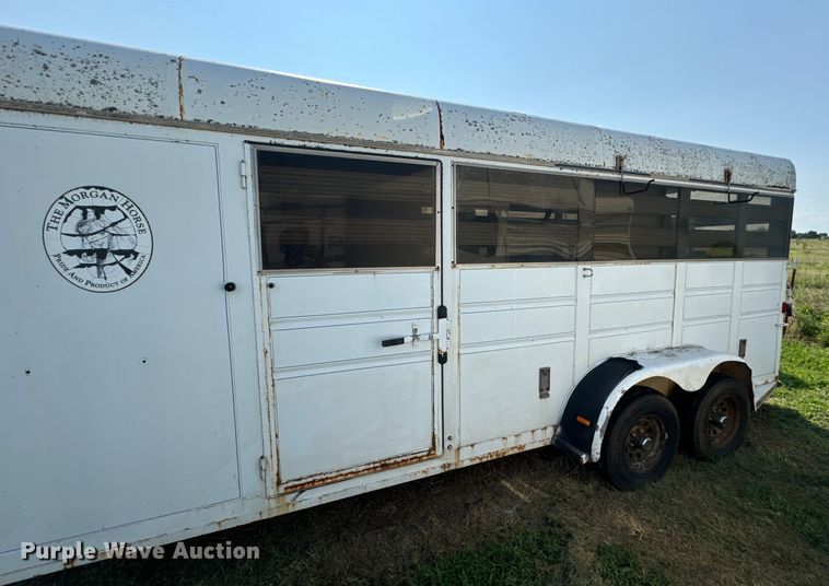 image for item NQ9686 1995 Sundowner Rancher Special livestock trailer