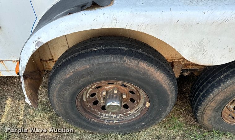 image for item NQ9686 1995 Sundowner Rancher Special livestock trailer