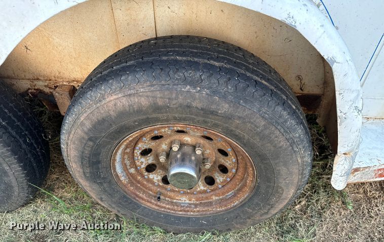 image for item NQ9686 1995 Sundowner Rancher Special livestock trailer