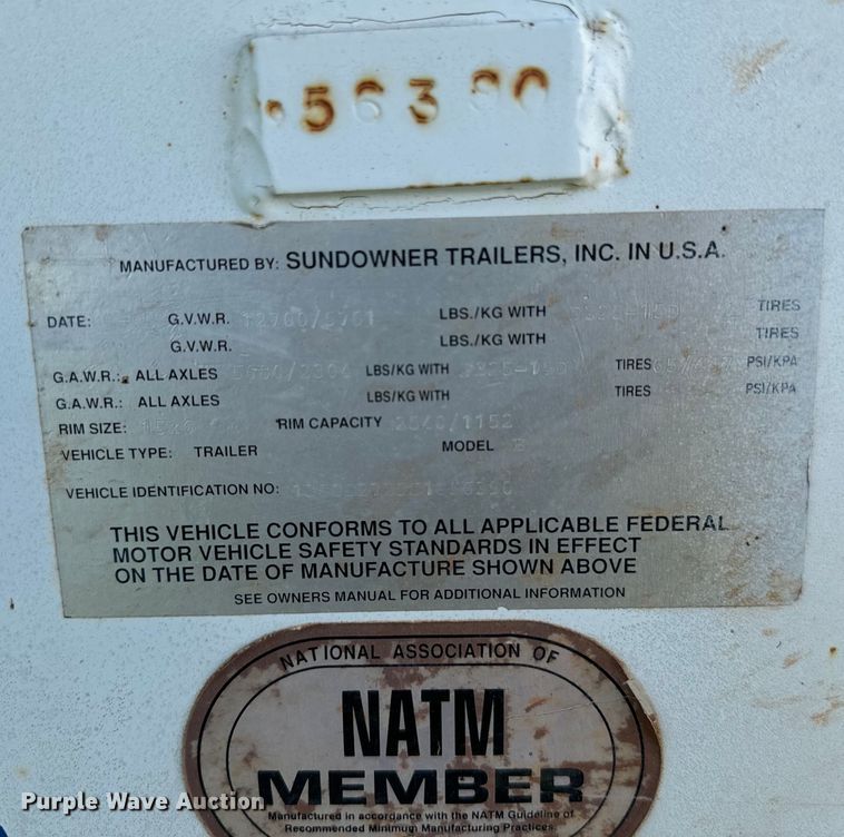 image for item NQ9686 1995 Sundowner Rancher Special livestock trailer