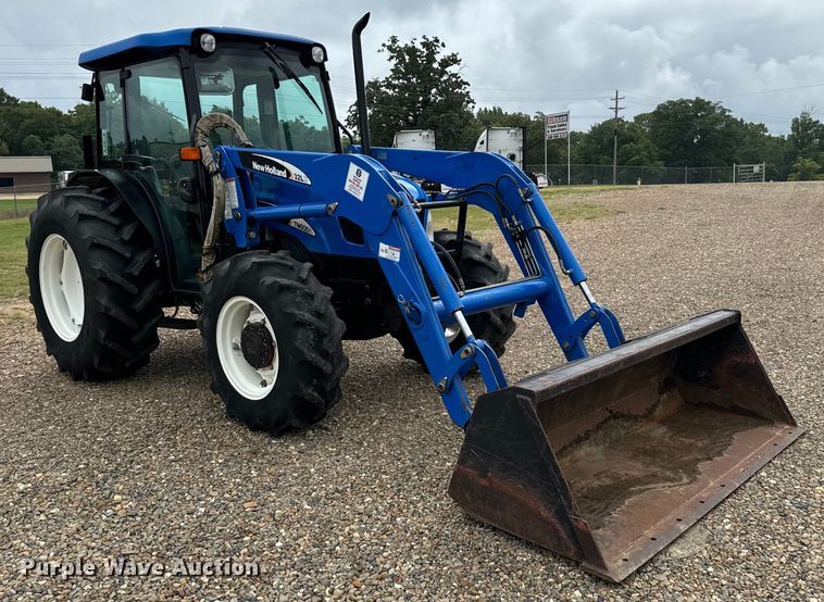 image for item NQ9696 New Holland TN60DA MFWD tractor