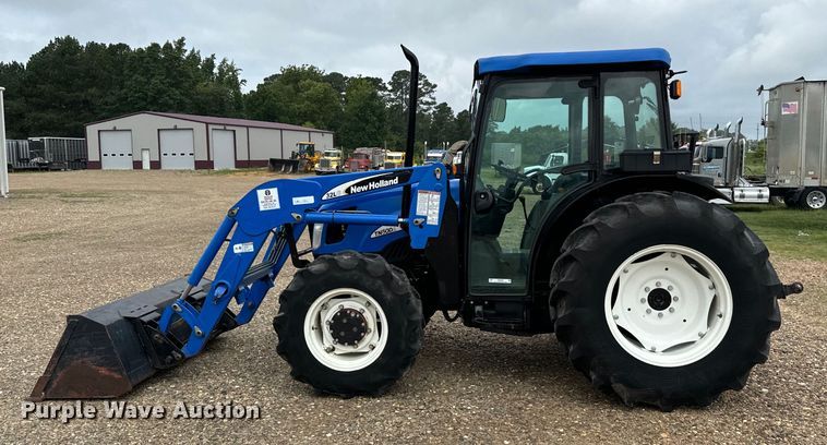 image for item NQ9696 New Holland TN60DA MFWD tractor