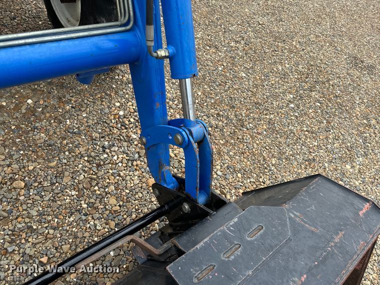 image for item NQ9696 New Holland TN60DA MFWD tractor