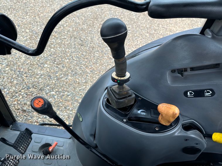 image for item NQ9696 New Holland TN60DA MFWD tractor