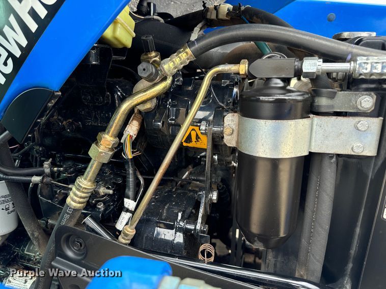 image for item NQ9696 New Holland TN60DA MFWD tractor