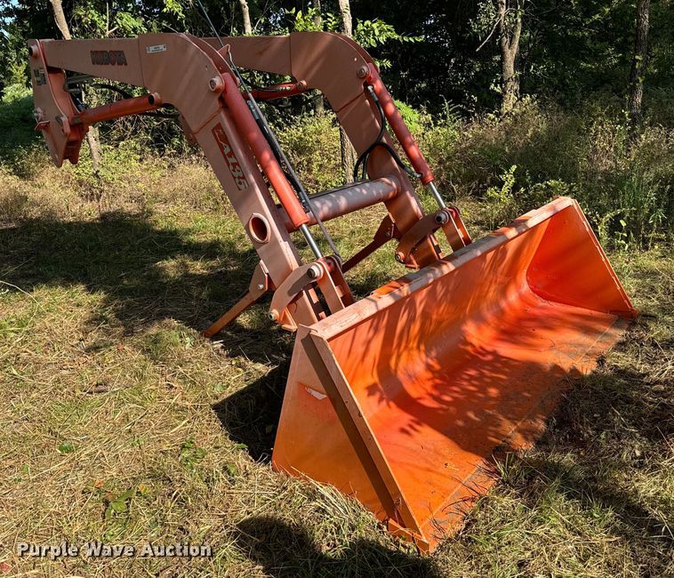 image for item NQ9700 Kubota  LA135 loader bucket