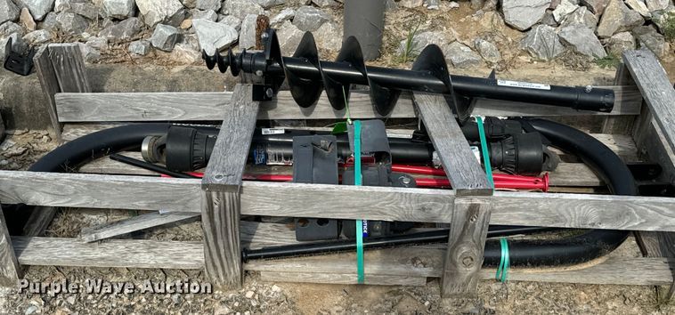 image for item NQ9720 Woods PD35.30 post hole auger