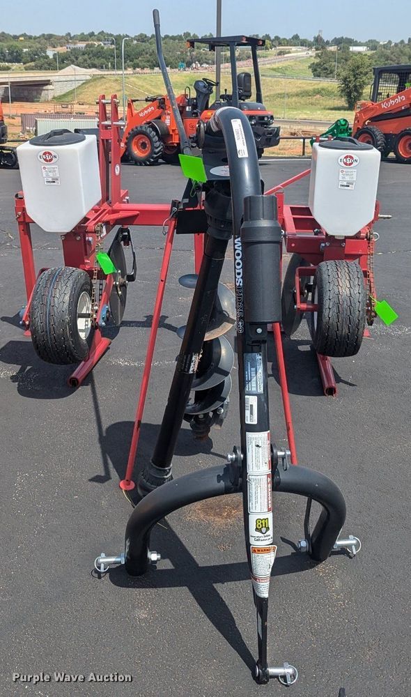 image for item NW9652 Woods PD35.30 post hole auger
