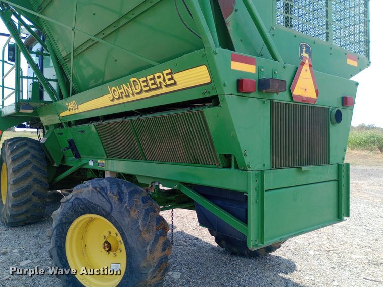 image for item NY9382 2005 John Deere 7460 cotton stripper