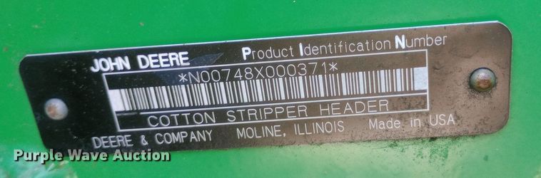 image for item NY9382 2005 John Deere 7460 cotton stripper