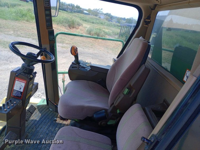 image for item NY9382 2005 John Deere 7460 cotton stripper