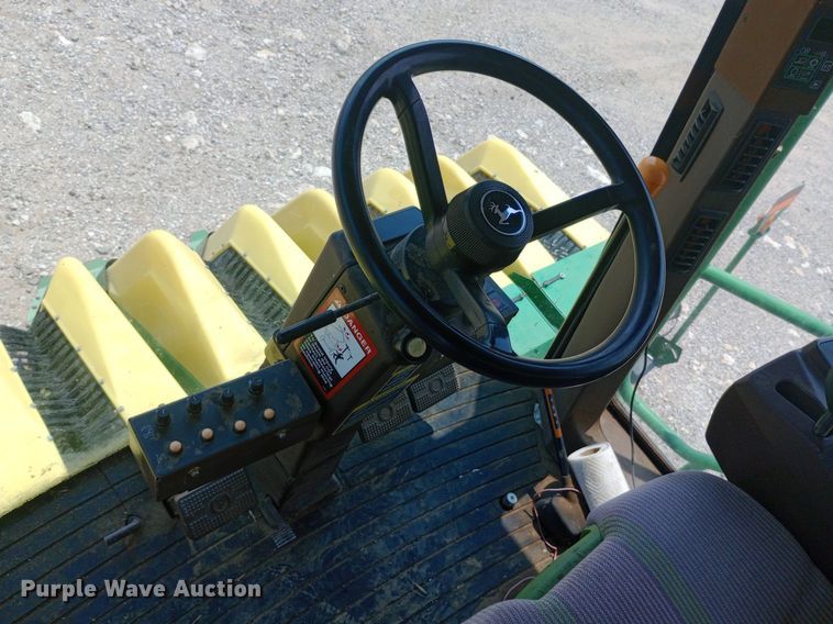 image for item NY9382 2005 John Deere 7460 cotton stripper