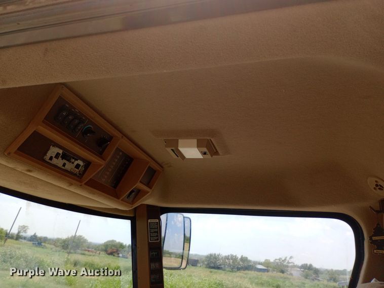 image for item NY9382 2005 John Deere 7460 cotton stripper