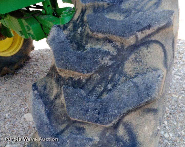 image for item NY9382 2005 John Deere 7460 cotton stripper