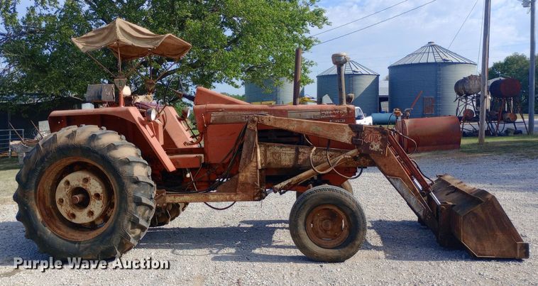 image for item NY9398 Allis-Chalmers tractor