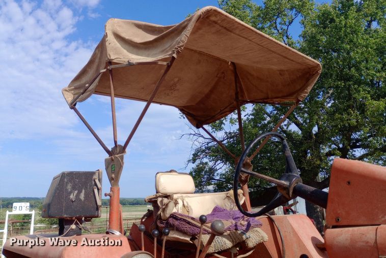 image for item NY9398 Allis-Chalmers tractor