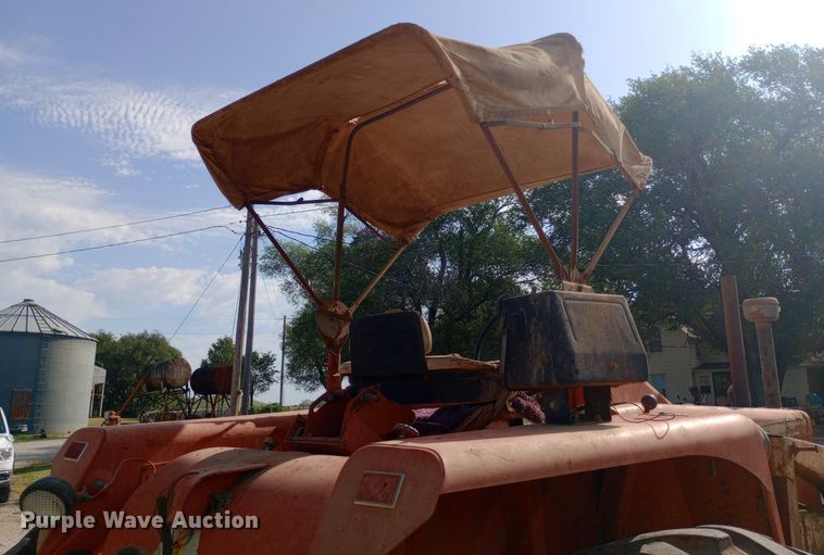 image for item NY9398 Allis-Chalmers tractor