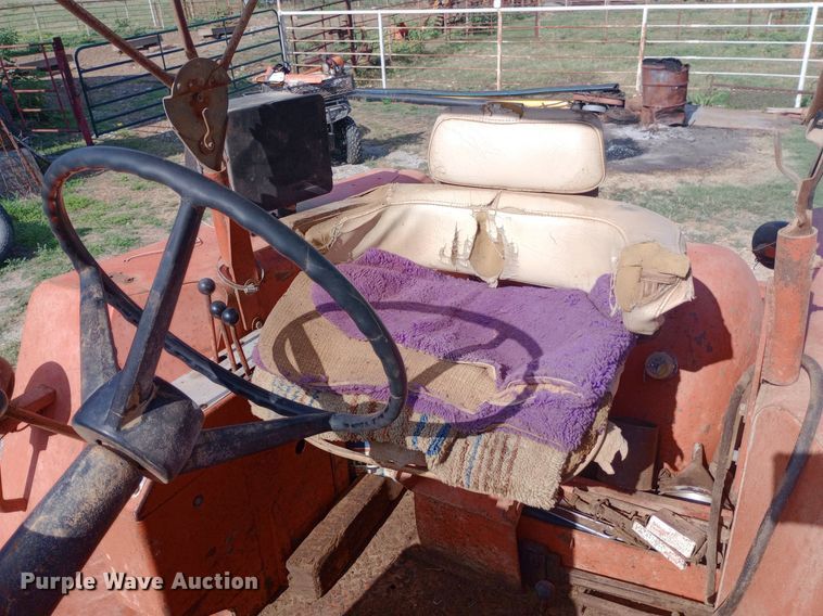 image for item NY9398 Allis-Chalmers tractor